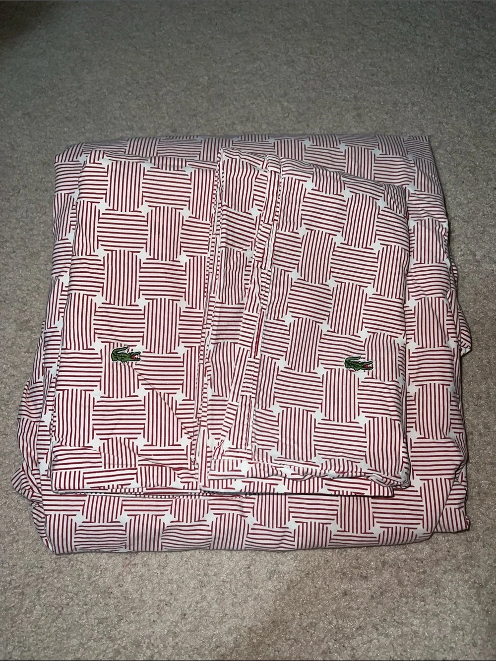Lacoste 100% Cotton Percale Sheet Set, Geo Compass Print, Garnet, Queen